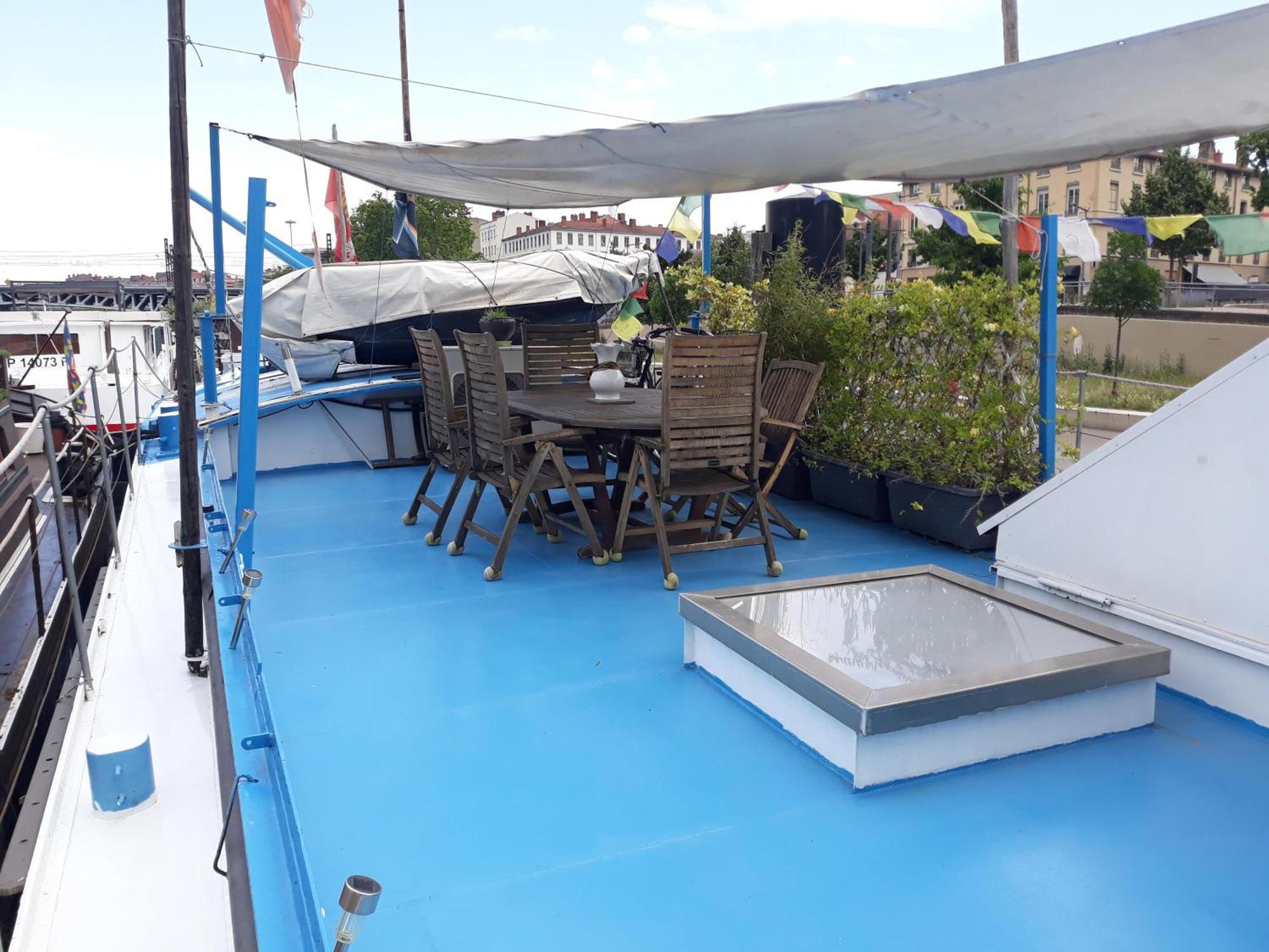 Ferienwohnung Peniche L Oiseau Bleu Lyon Exterior foto